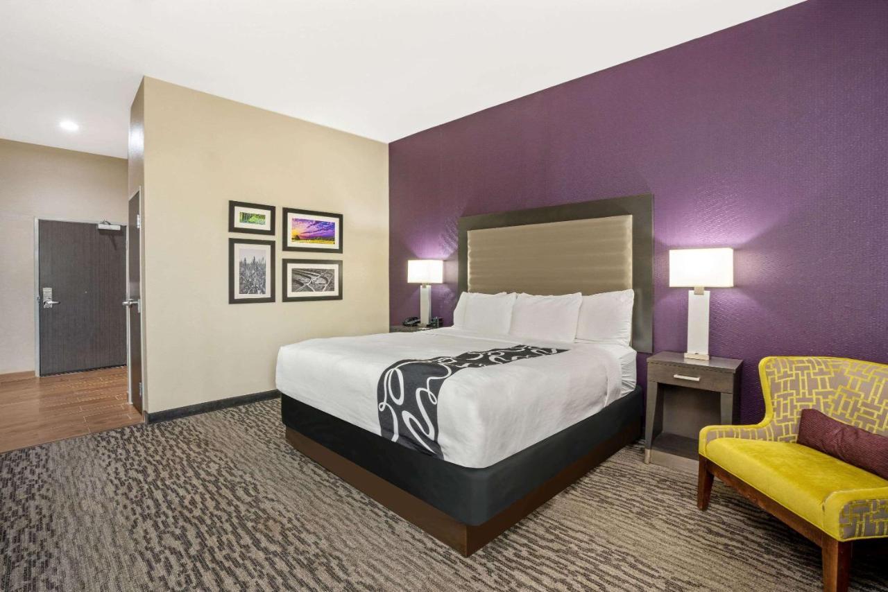 La Quinta By Wyndham College Station South Hotel Exterior photo